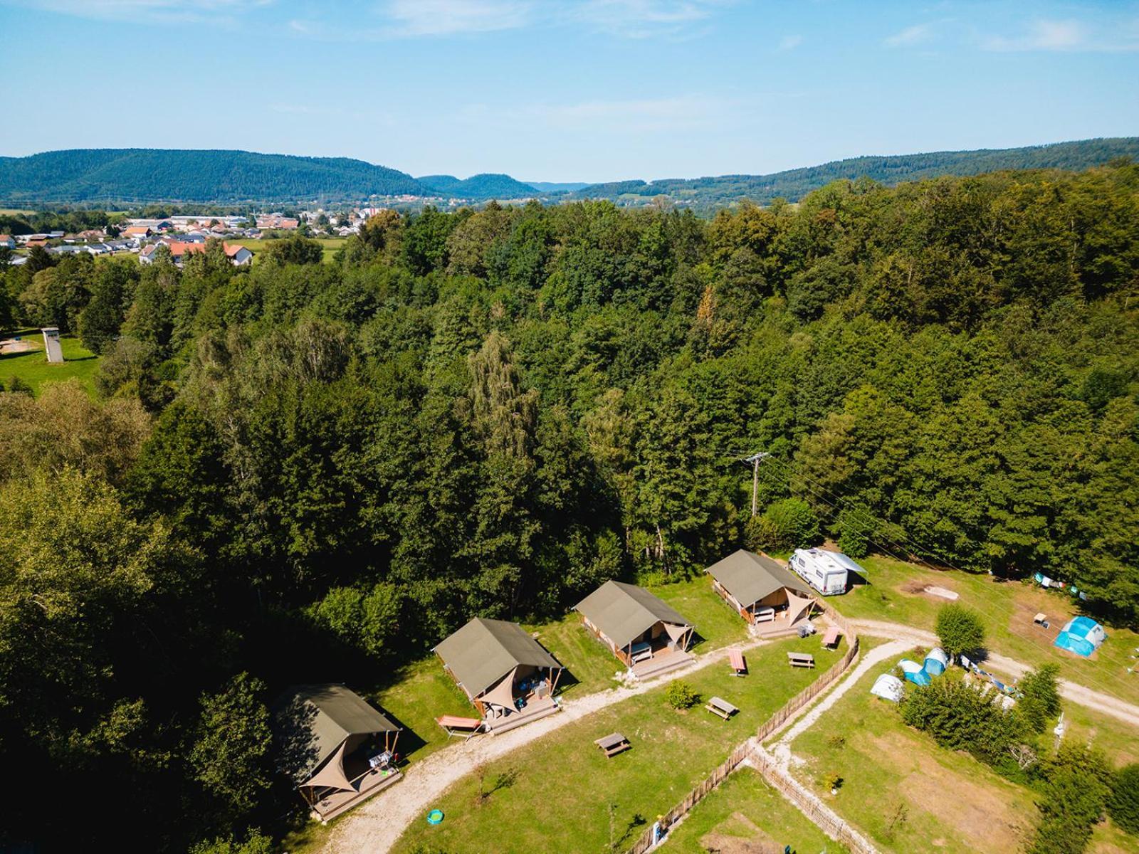 Hotel Glamping The Vosges Corcieux Exterior foto