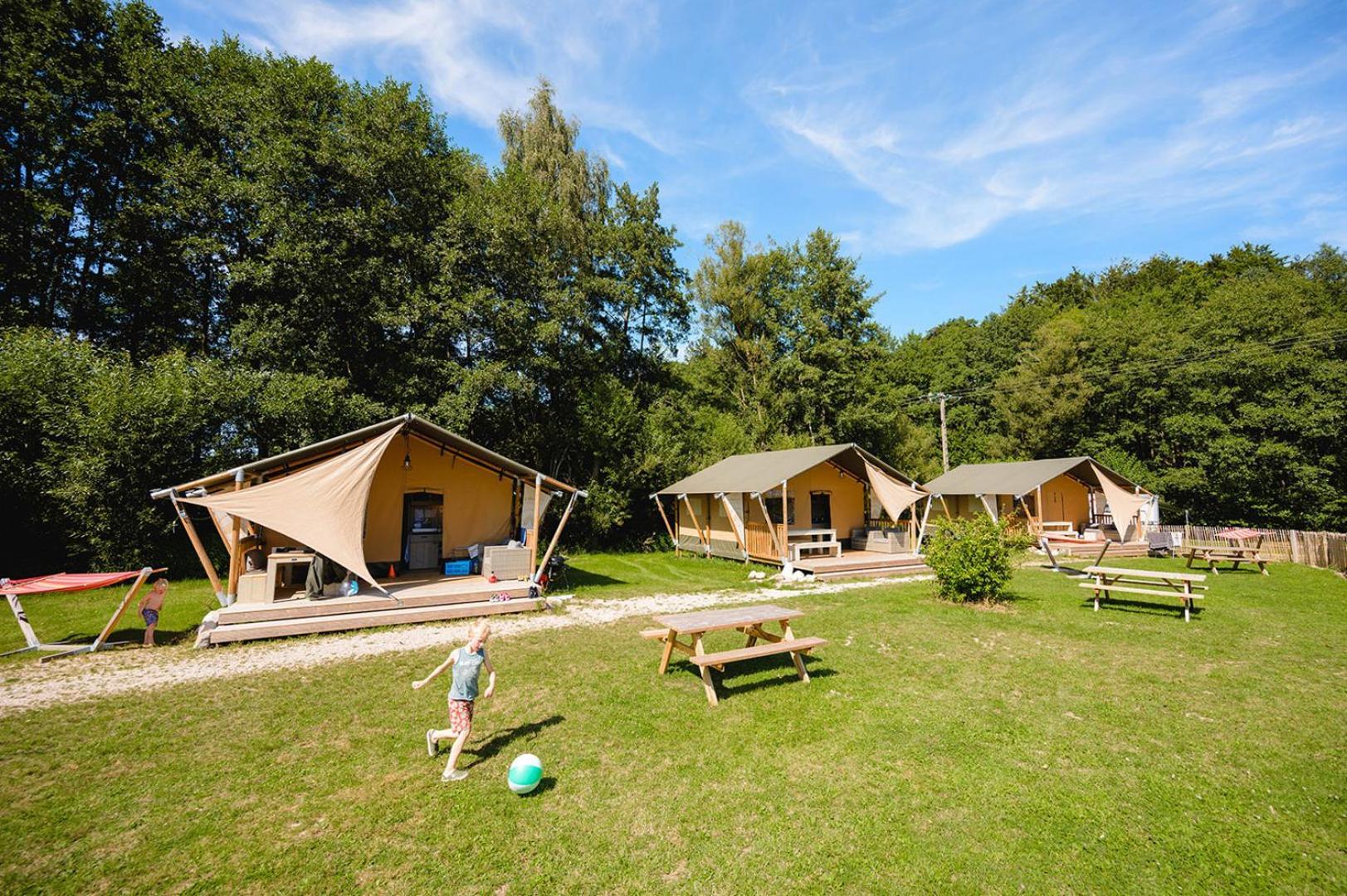 Hotel Glamping The Vosges Corcieux Exterior foto